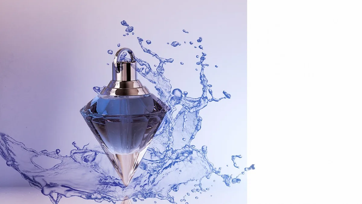 perfume, decorative bottle, shopping, gift, online, water droplets, blue, give away, perfume bottle, fragrance, fragrant, bottle, flacon, perfume, perfume, perfume, perfume, perfume, perfume bottle